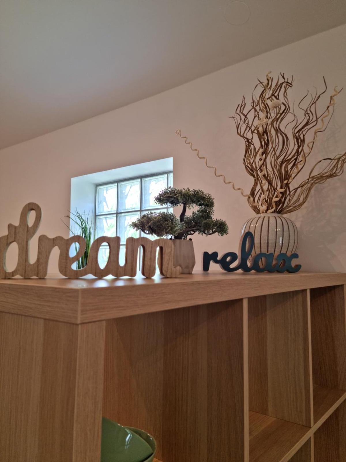 Apartmani Nika 1 Rijeka Exteriör bild